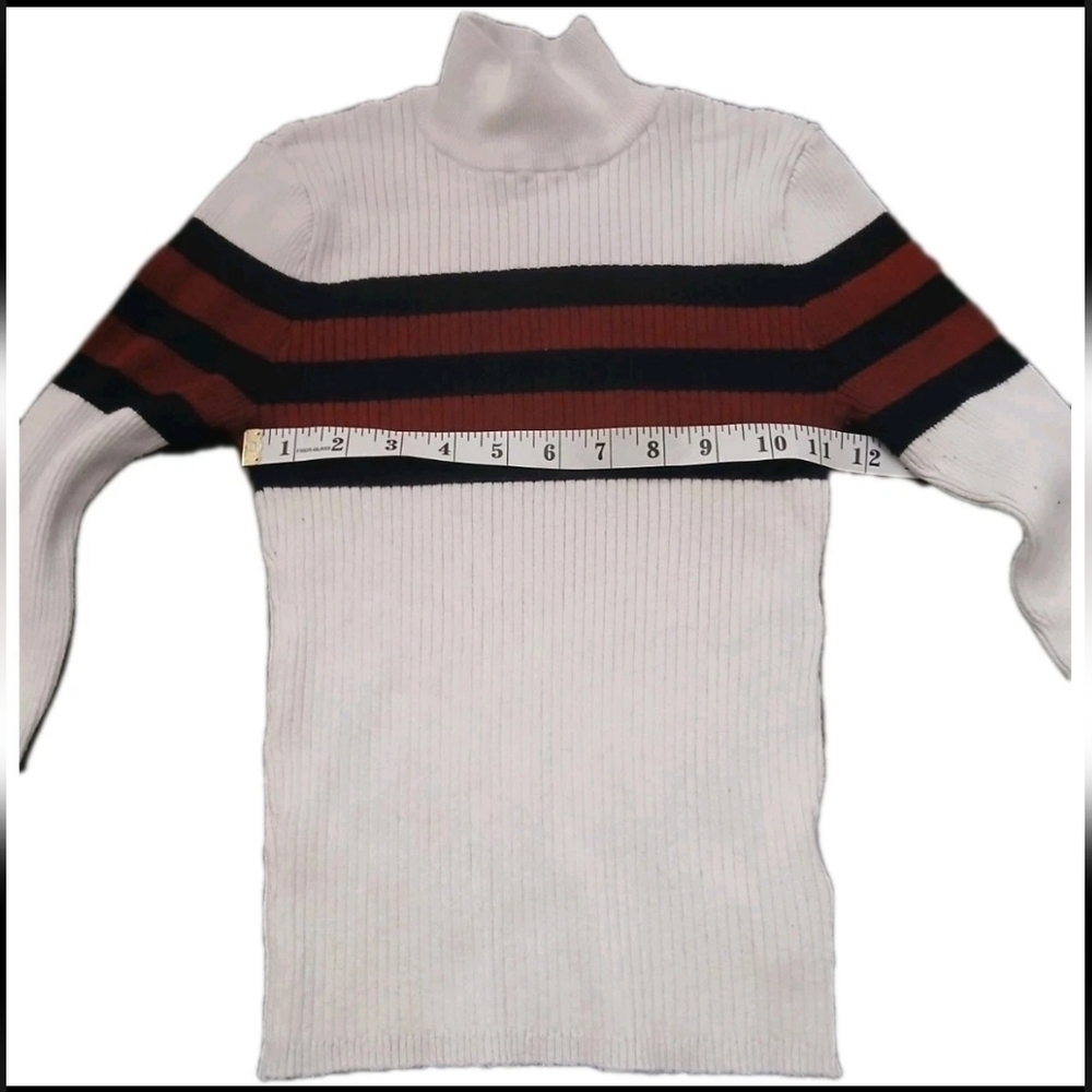 Forever 21 Long Sleeved Turtleneck Cotton Ribbed Top Size: Small Women's